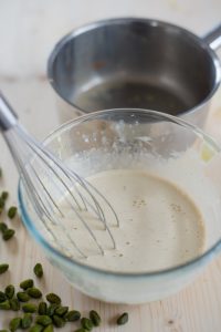 Pistazien-Éclairs - ein Vorgeschmack auf das neue Backbuch! DSC_1573 Kopie 200x300