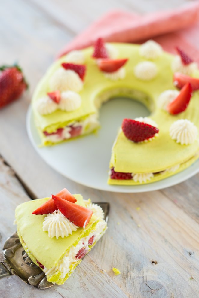 Macarons Kuchen mit Erdbeeren für eine extragroße Portion! Rezept ...