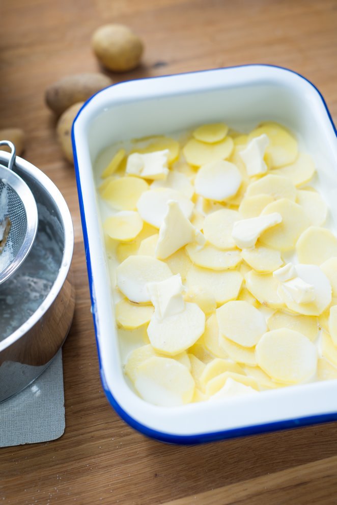  Butter In Den Auflaufform Gratin Dauphinois