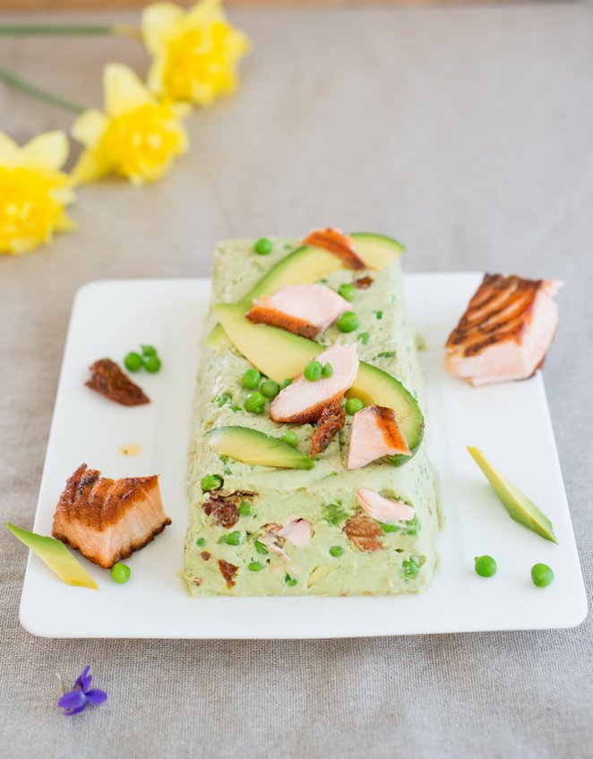 Frühlingsterrine ohne Backen mit Avocado und Lachs Frühlings Terrine Avocado Lachs 4