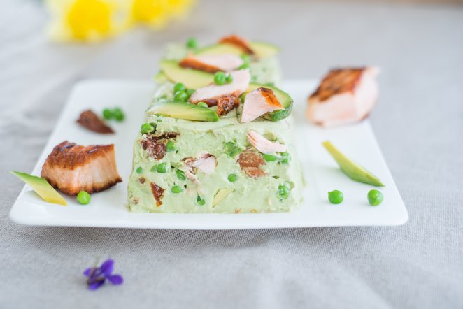 Frühlingsterrine ohne Backen mit Avocado und Lachs Frühlings Terrine Avocado Lachs 6