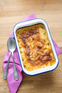 Tatin mit Confit de Canard und Äpfeln Gratin Dauphinois 1 200x300