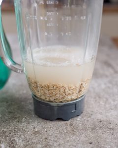 Wie wird einfach laktosefreie Milch zu Hause hergestellt? Thema der MDR Sendung Hafermilch Zubereitung