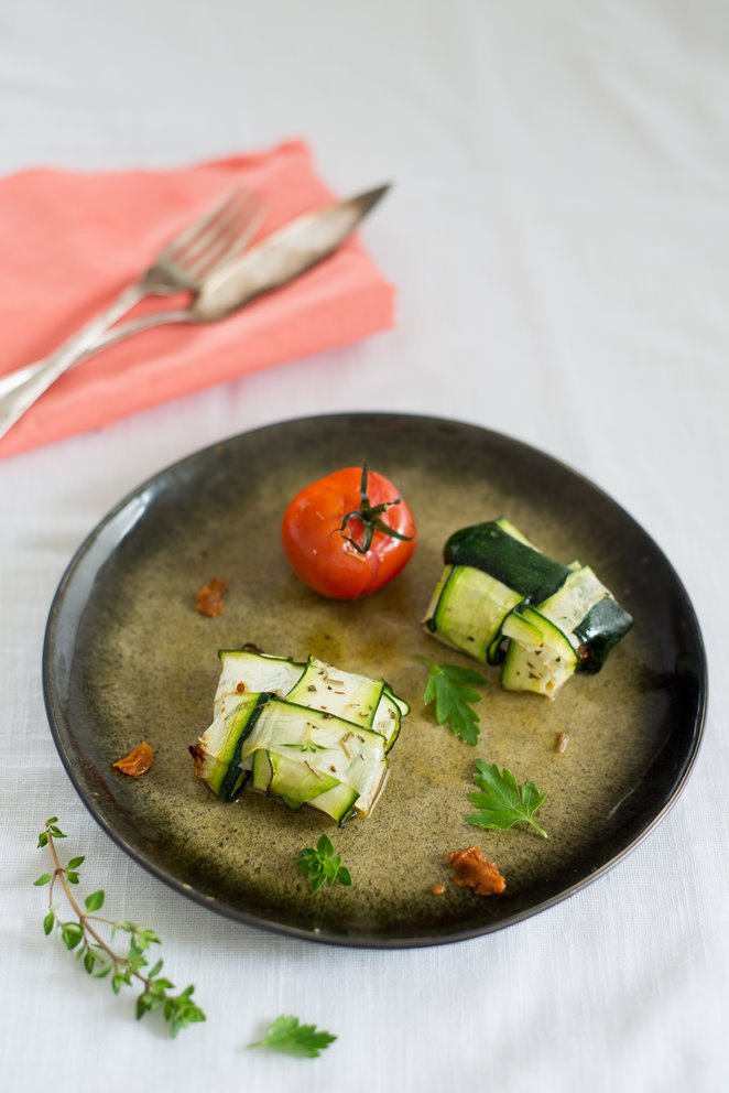  Zucchini Bonbon Mit Fisch Und Tomaten 