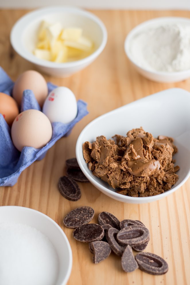  Gateau Au Pralin Schritt 1 Zutaten Nuss Nougat Kuchen Vorbereitet
