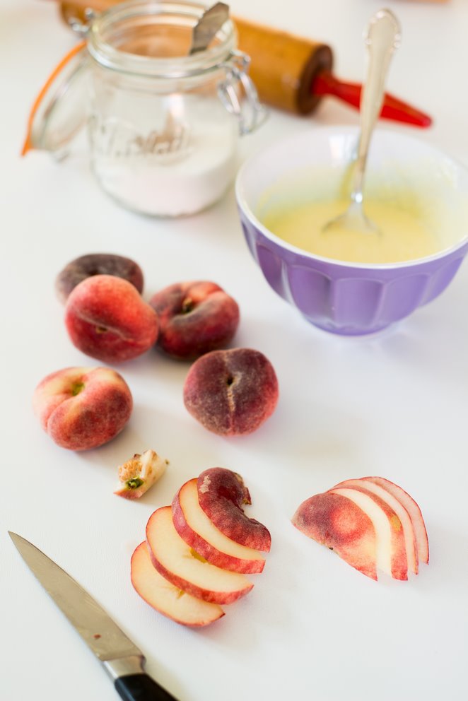 Pfirsich – Johannisbeer – Tarte für den Sommer (tarte aux pêches et aux ...