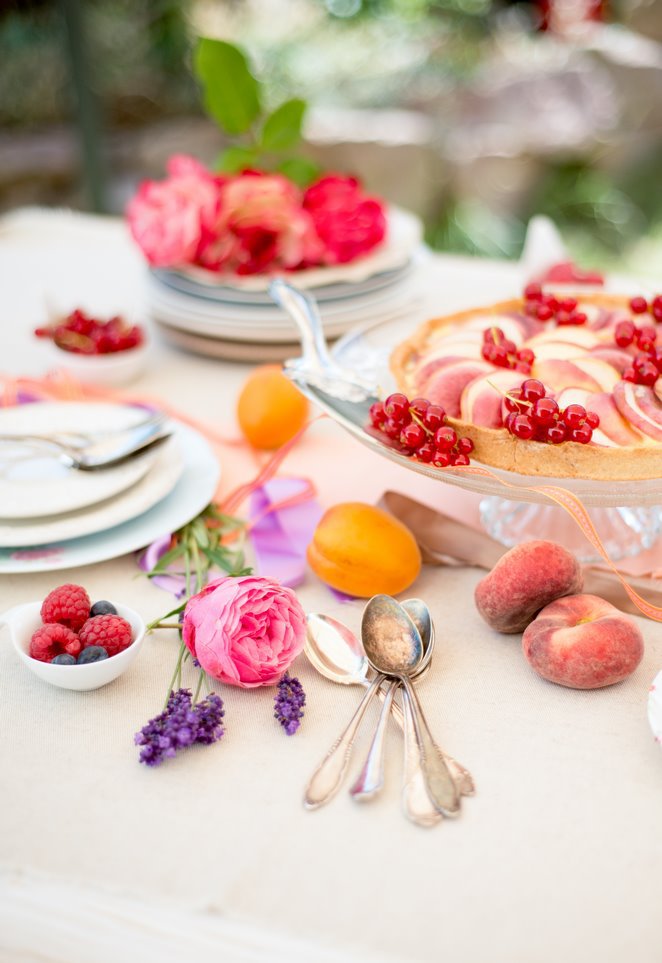 Pfirsich – Johannisbeer – Tarte für den Sommer (tarte aux pêches et aux ...