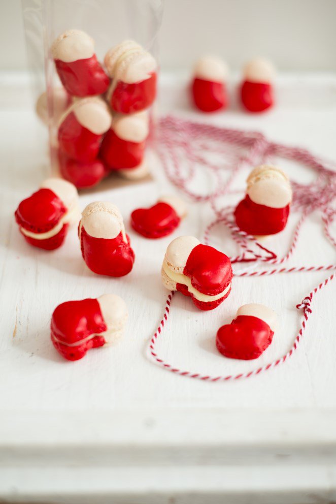Weihnachtsstiefel Macarons ( Macaron Bottes de Noel) mit weißer Schokoladen-Ganache Macarons-Stiefeln-Noel
