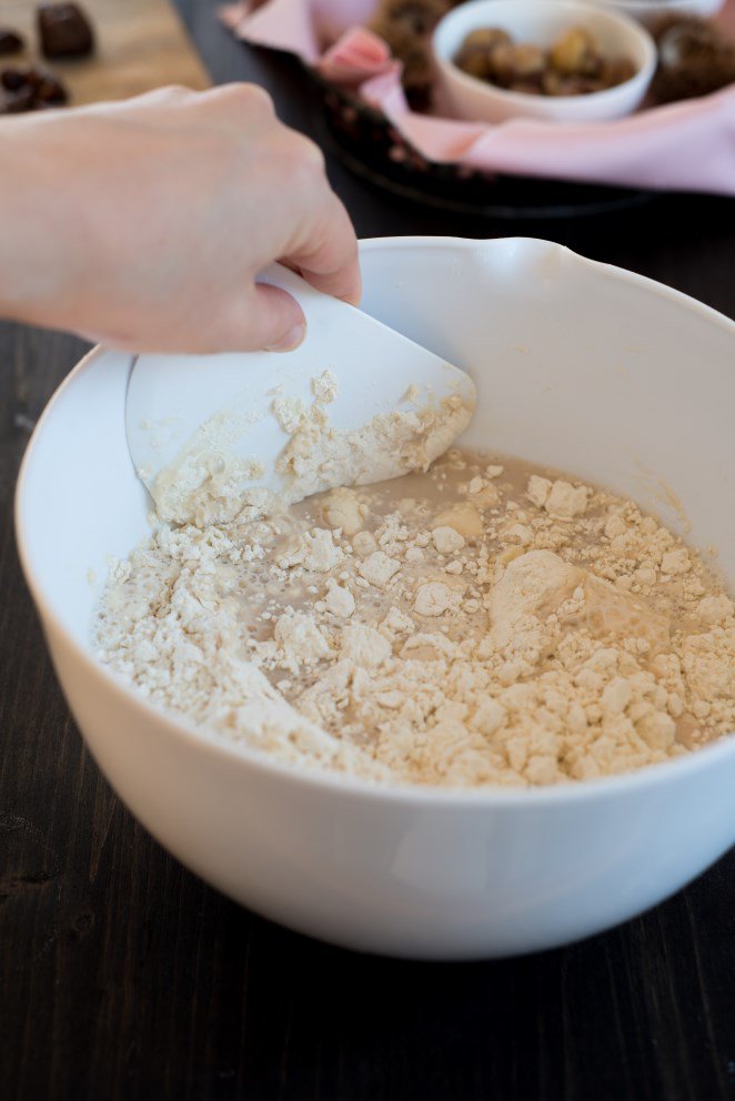  Kastanienbrot Rezept Schritt 4 Mehl Mischen In Schüssel