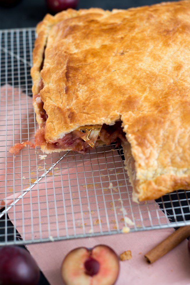 Galette des rois mit Pflaumen und Zimt DSC_9003