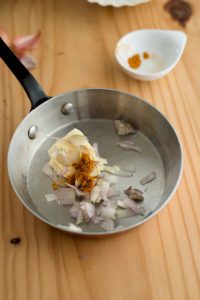 Jakobsmuscheln mit Kokoscreme und Limette DSC_9145 200x300
