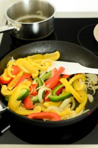 Fisch en Papillote mit Piperade (Papillote de poisson à la piperade) DSC_1098 200x300