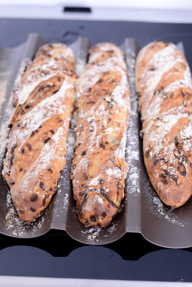 Baguettes mit Speck und Zwiebeln Rezept