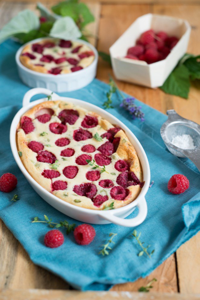 Clafoutis Himbeer & Zitronen-Thymian (Clafoutis à la framboise et thym citroné) DSC_2510