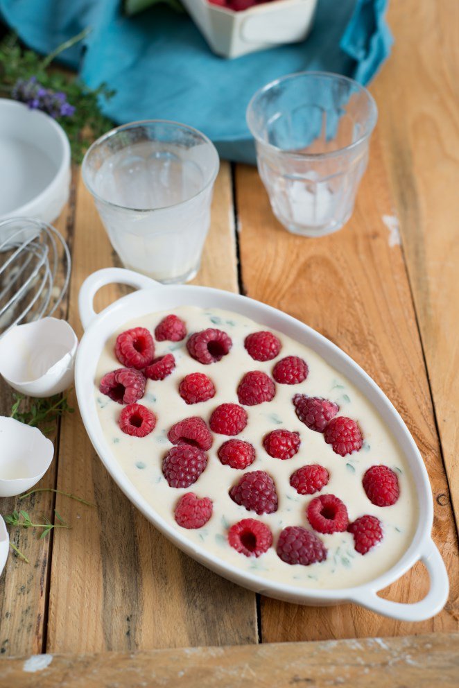  Clafoutis Zitronen Thymian Schritt 8 Clafoutis Teig Mit Himbeeren