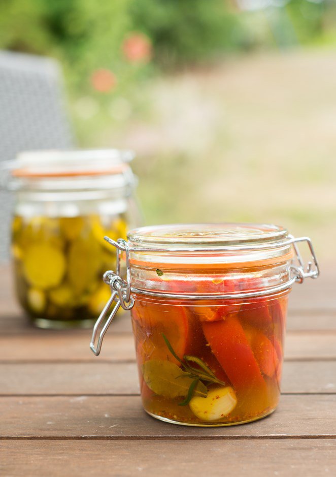 Eingelegte Paprika und Zucchini mit Piment d'Espelette für den Apéritif (Poivrons et courgettes marinés au piment d'Espelette pour l'apéro) DSC_2197
