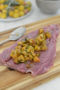 Schweinefilet mit Salbei und Mirabellen (Filet de porc à la sauge et aux mirabelles) DSC_3168 200x300