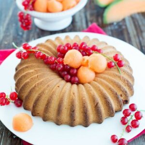 Kuchen mit Johannisbeeren & Cavaillon-Melone ( Gâteau aux groseilles et melon de Cavaillon)