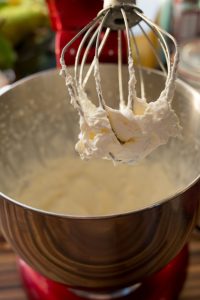 Himbeer-Pistazien-Torte (Entremet framboise-pistache) DSC_3374 200x300