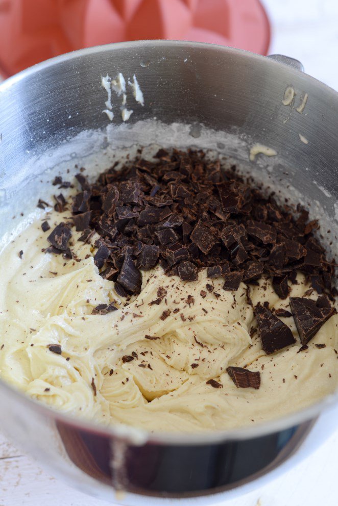  Kuchen Mit Schokolade Schritt 4 Schokolade In Teig Geben