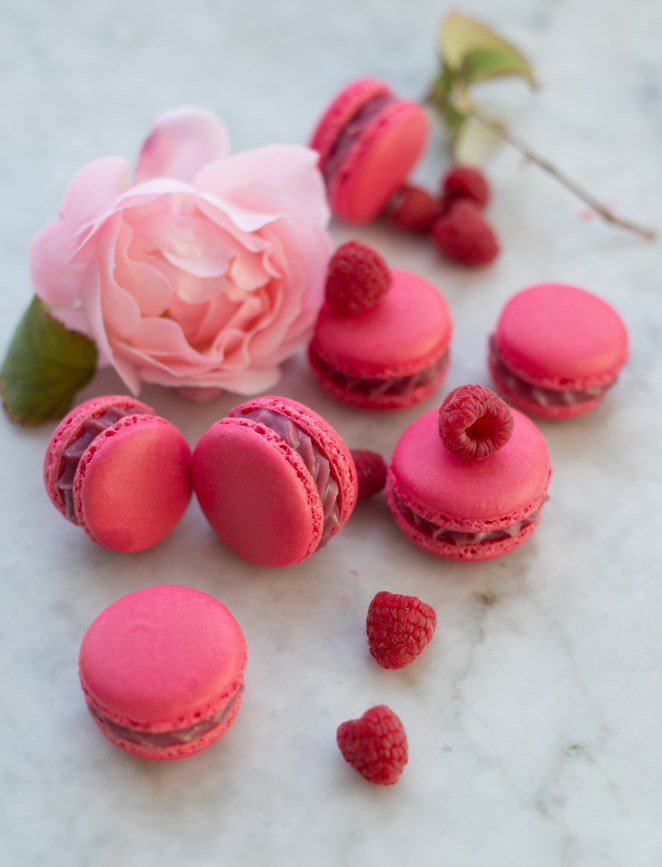  Macarons Himbeeren Framboise