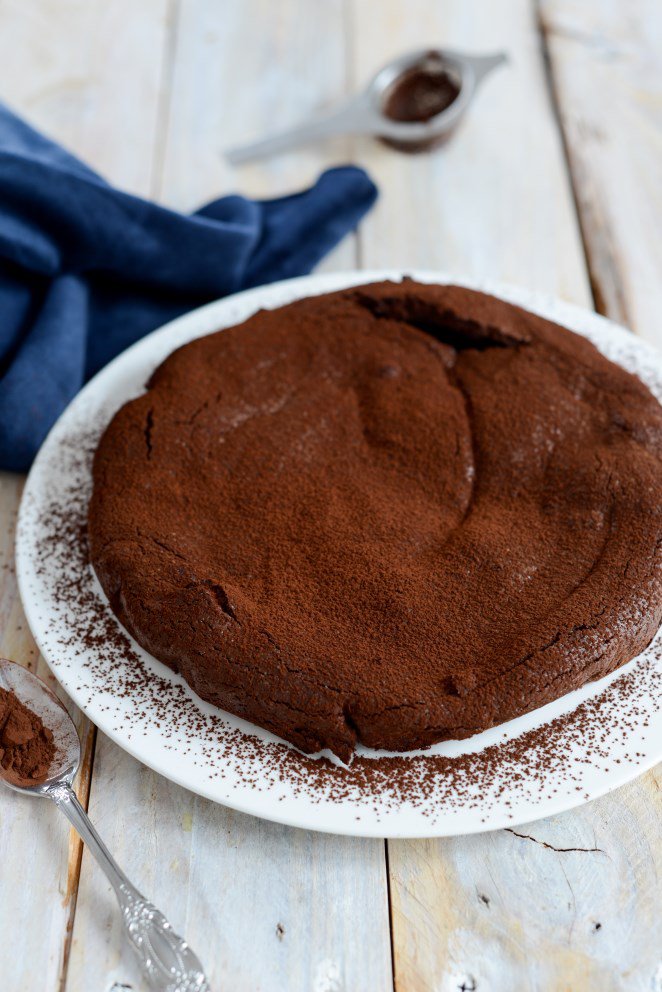 Saftiger Schokoladen-Mandel-Kuchen Schokoladen Mandel Kuchen 4