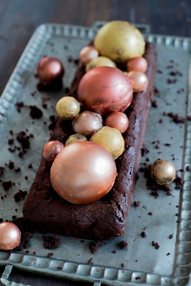 Buche de Noel mit Weihnachtskugeln Buche de Noel mit Weihnachtskugeln DSC_5495 1