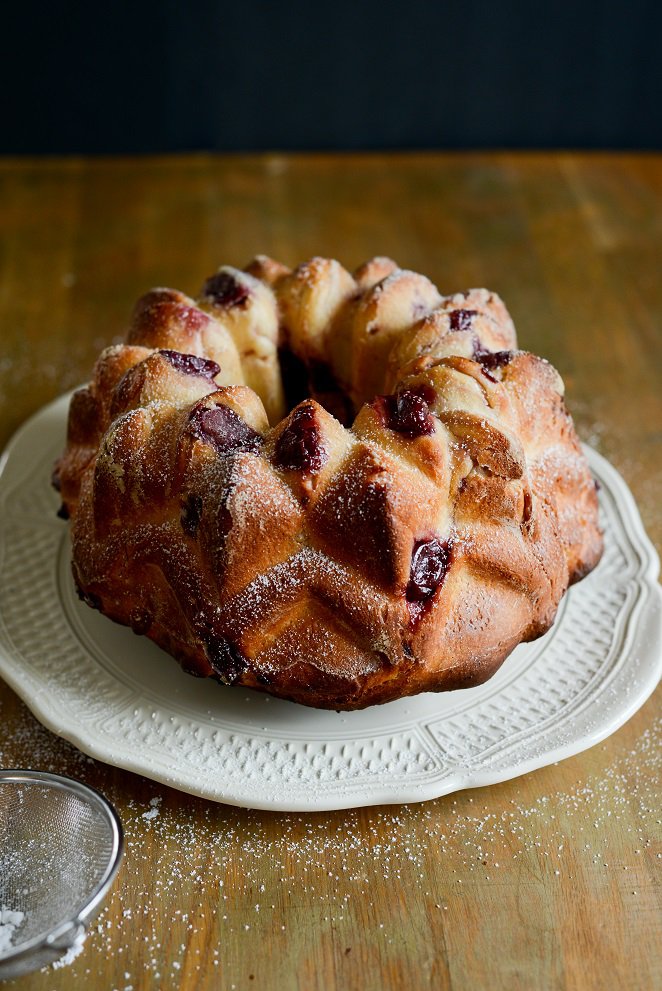 Brioche de Noel mit Sauerkirschen DSC_6098