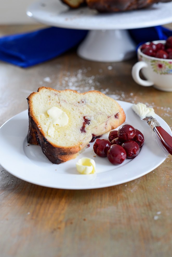 Brioche de Noel mit Sauerkirschen DSC_6118