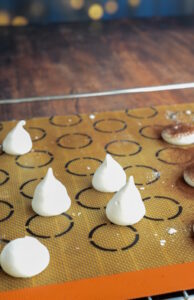 Baiser Pilze (Weihnachtsdeko zum Aufessen) Pilz Meringü Ohne Farbe 194x300