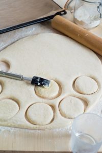 Französische Beignets fast wie bei Maman Beignets Mit Butter Pinseln 200x300