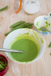 Erbsen Macarons (Macarons aux petits pois) Erbsen Macarons Gemüse Backen 4 200x300