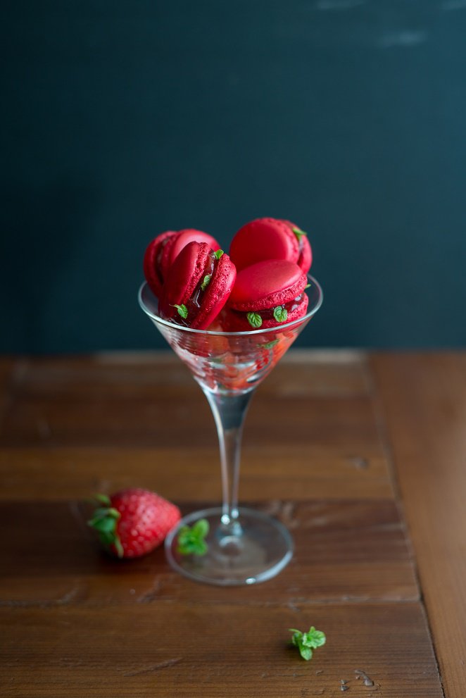 Erdbeer Macarons mit Minze erdbeer-macaron-basis-rezept