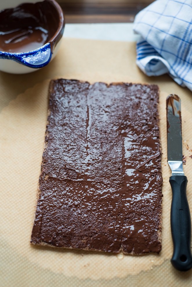 Opéra wie eine schwarzwälder Kirschtorte Französische Patisserie Rezept Schritt 7 Schokoladenbiskuit Mit Ganac
