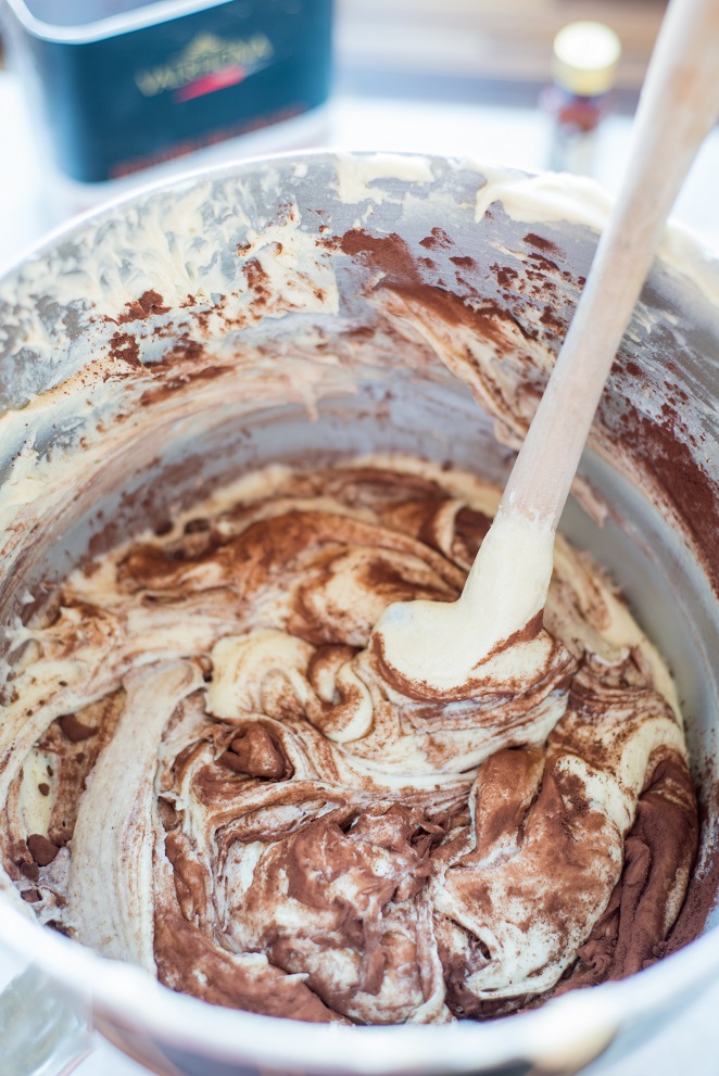 Marmorkuchen mit Pünktchen Marmorkuchen Silikonform Schritt 2 Marmorkuchen Teig Mischen