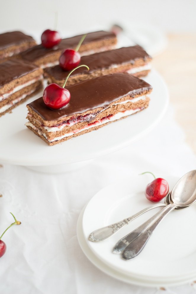 Opéra wie eine schwarzwälder Kirschtorte Opera Torte Schwarzwälder Kirsch 3