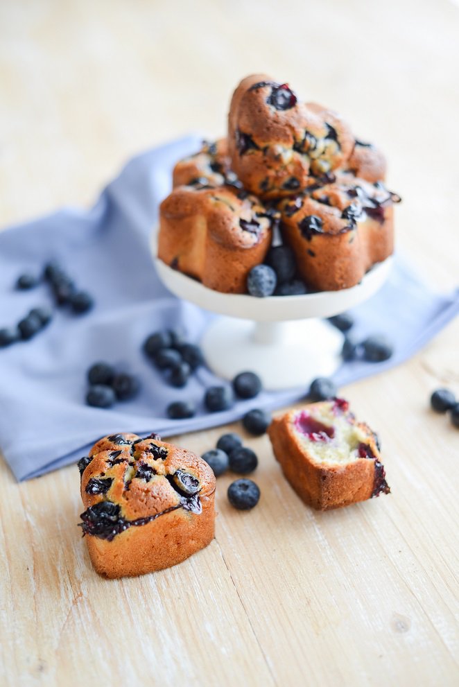 Blaubeer Financiers (financiers aux myrtilles) DSC_3198