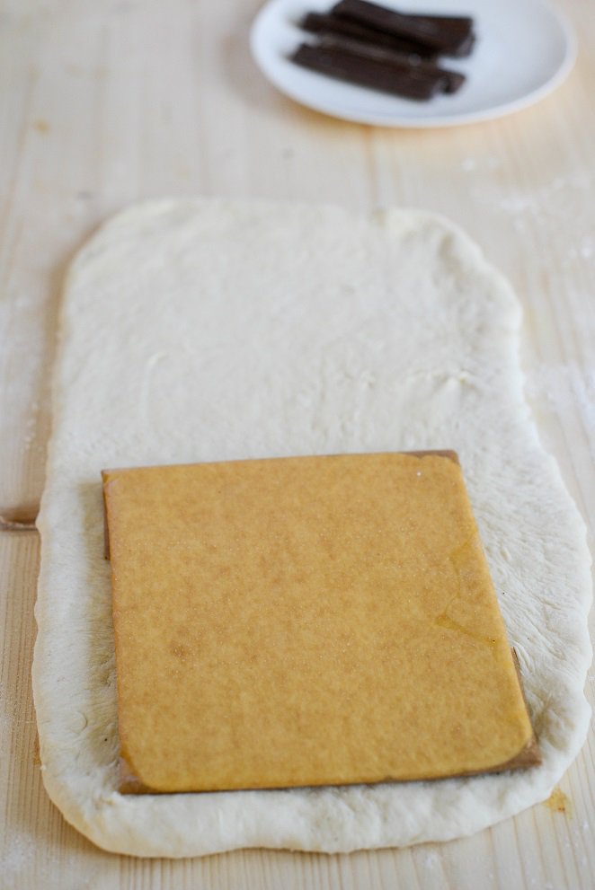  1 Butter In Den Teig Legen