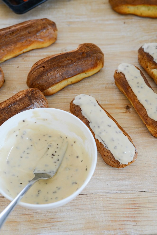 Éclairs mit Kaffeecreme (éclairs au café) DSC_5861