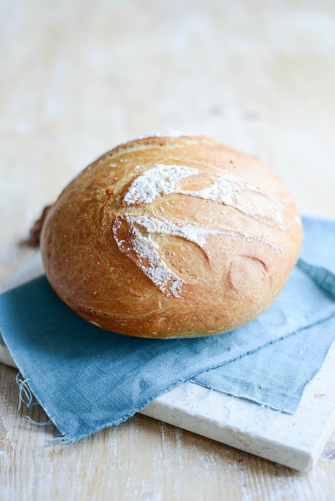 Sauerteig-Brot mit Trockenhefe ( Pain au levain avec de la levure Boulangère sèche) Sauerteig-Brot-mit-trocken-Hefe