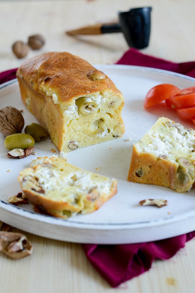 Herzhafter Kuchen mit Oliven und Ziegenkäse Herzhafter Kuchen Oliven Ziegenkäse Gesunde Snack