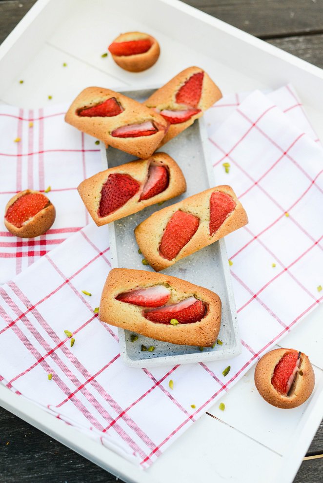  Erdbeere Pistazien Financier
