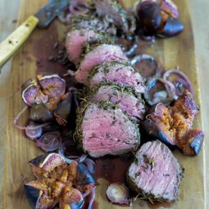Rinderfilet mit Lavendel-Kruste und Feigen