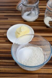 Palmiers aus selbstgemachtem Blitz-Blätterteig mit bretonischem Geschmack Blitz Blätterteig Selber Machen Schritt 1 Zutaten Für Blätterteig