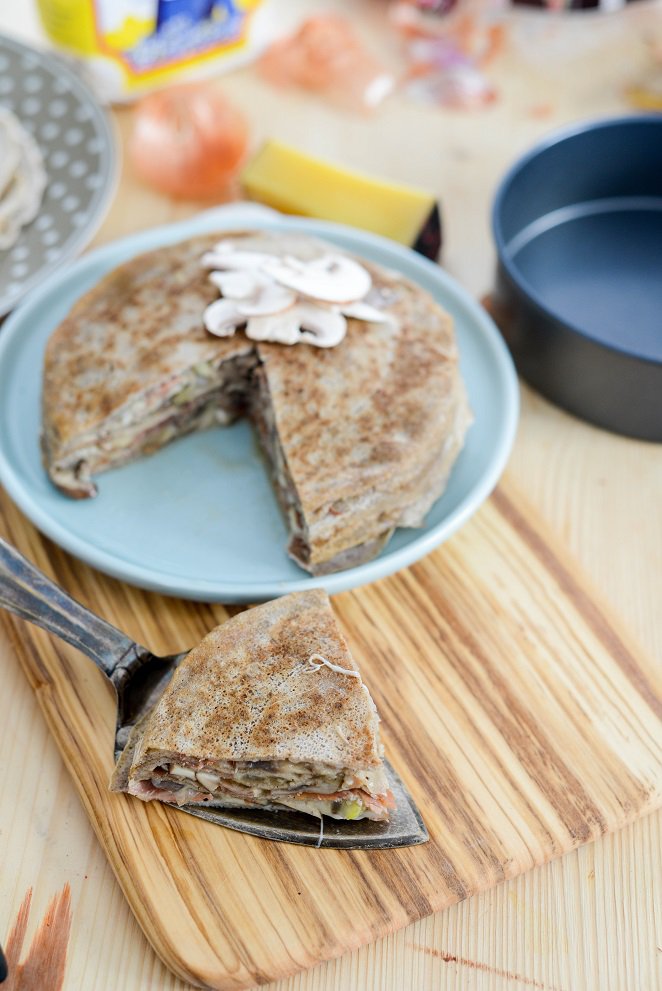 Bretonischer Galettes-Kuchen mit Champignons DSC_9180-1