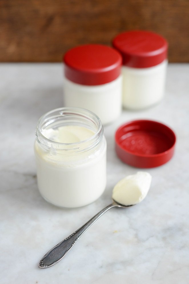 Cremiger hausgemachter Joghurt Rezept - franzoesischkochen.de