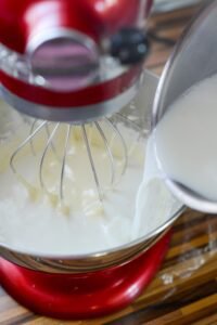Erdbeer-Holunder-Herztorte zum Muttertag DSC_0520 1 200x300