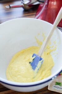 Erdbeer-Holunder-Herztorte zum Muttertag DSC_0524 1 200x300