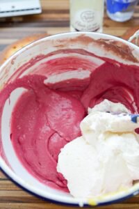 Erdbeer-Holunder-Herztorte zum Muttertag DSC_0573 1 200x300