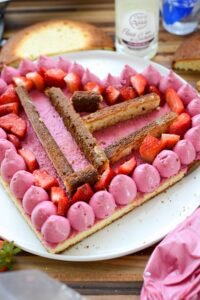 Erdbeer-Holunder-Herztorte zum Muttertag DSC_0593 1 200x300